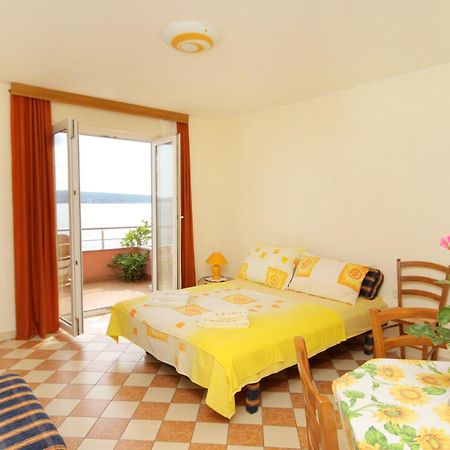 Apartments By The Sea Crikvenica - 2354 Номер фото