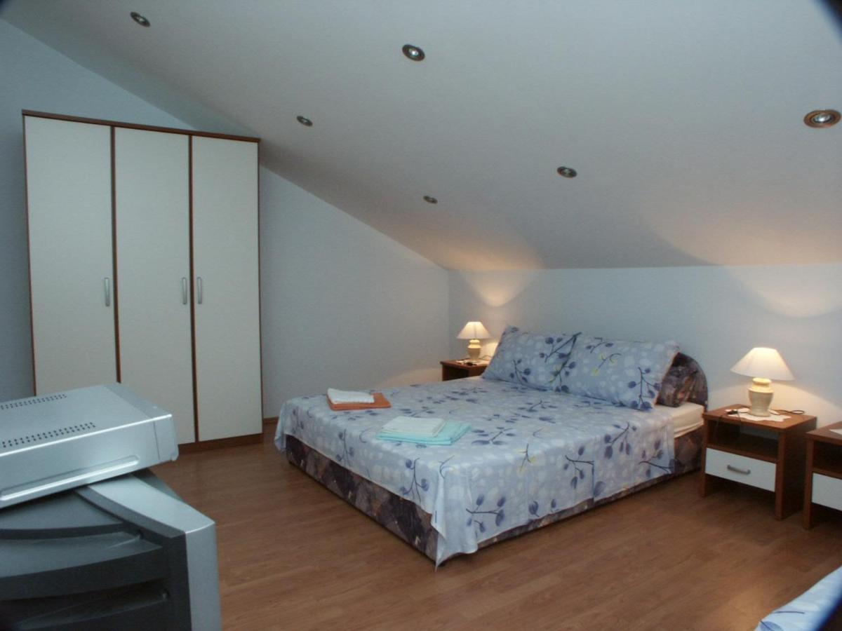 Apartments By The Sea Crikvenica - 2354 Экстерьер фото