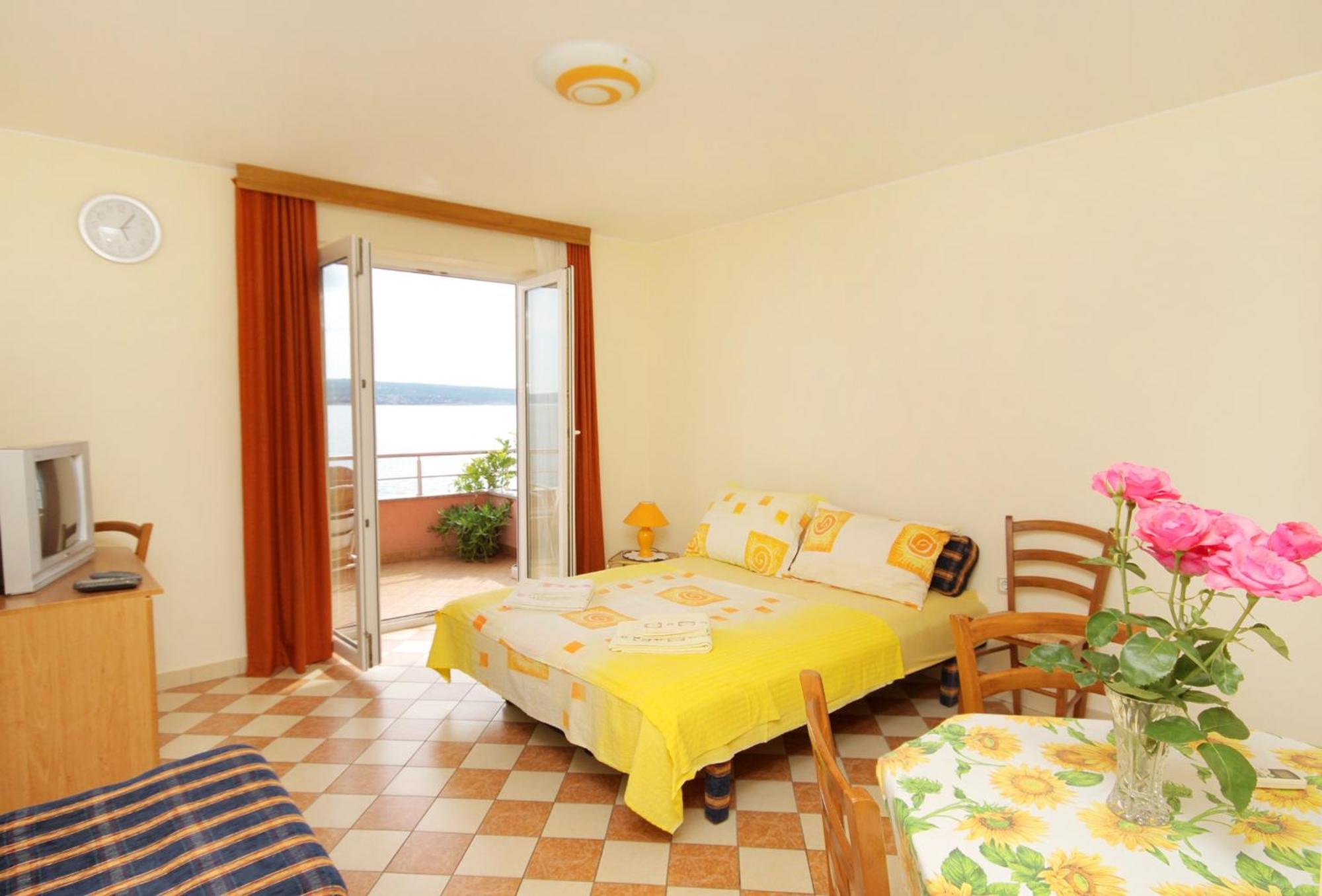 Apartments By The Sea Crikvenica - 2354 Номер фото